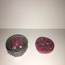 pig art coin cover trinket pocket small 3d print model - Mito3D