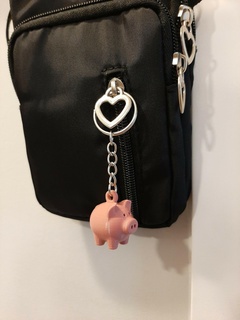 pig keychain animal pink keys purse bag 3d print model - Mito3D