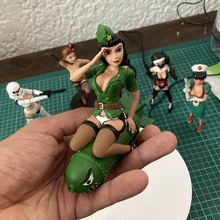 pin up bombardeiro menina sexy pôster escultura brinquedo colecionável 3d print model - Mito3D