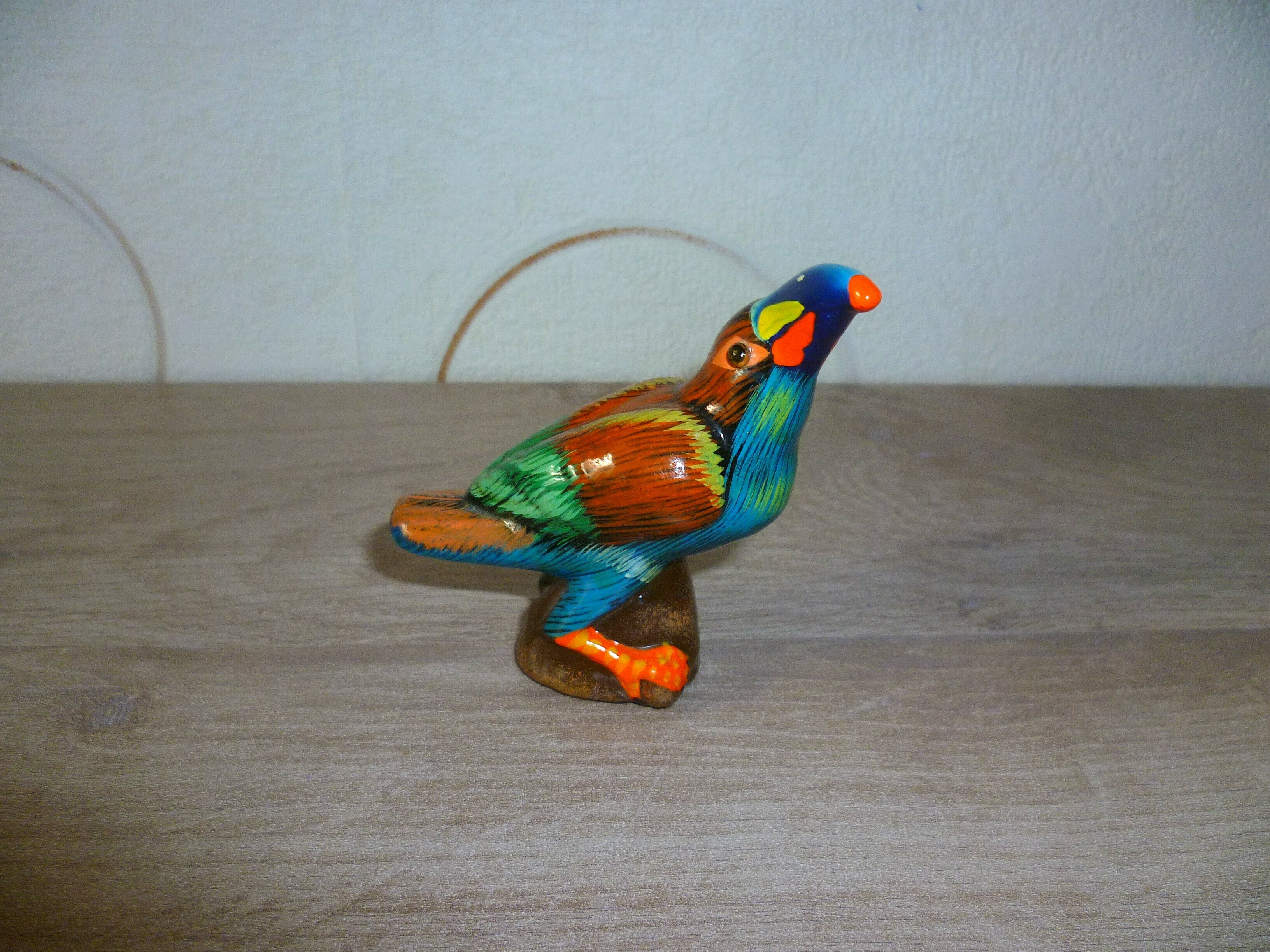 pioupiou colorful bird color island paradise 3D print model - Mito3D