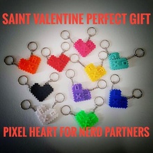 pixel cuore portachiavi st San Valentino amanti regalo gadget amore arte iniziali lettere alfabeto 3d print model - Mito3D
