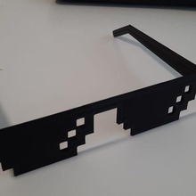 pixelated glasses fashion minecraft 3d print model - Mito3D