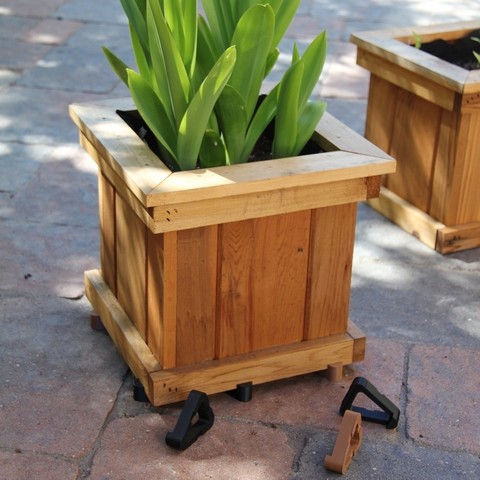 plant pot feet home deck foot garden patio toe toes outdoor 3D print model - Mito3D