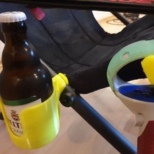 assento jogo desafio Cerveja suporte copo corrida 3d print model - Mito3D