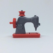 plp-Nähmaschine gadget spielen Spiele keyring Schlüssel-ring Kunst Nähte 3d print model - Mito3D