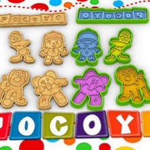 pocoyo chef cutter cookie set knife kitchen cutters cookies pack cook 3d print model - Mito3D