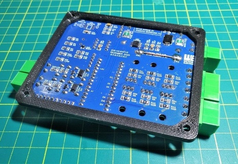 In piedi 100x80mm aquacontroller Fai 3d print model - Mito3D