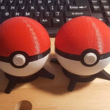 pokeball fermoir magnétique alternatif jeu jouet pokemon costume prop le cosplay 3d print model - Mito3D