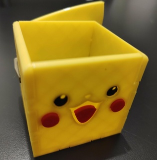 pokemon Pikachu maceta lápiz soporte ensamblable juego rompecabezas recuerdo fiestas niños 3d print model - Mito3D