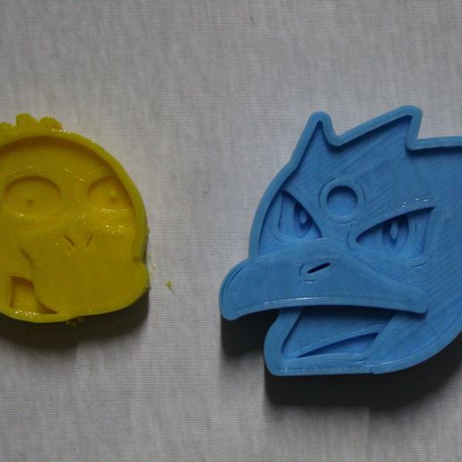 Pokémon embaralhar emblemas 054 055 3D print model - Mito3D