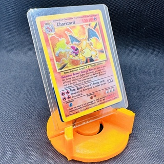 Pokemon trading carta Schermo Pikachu In piedi organizzatore gioco 3d print model - Mito3D