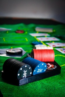 póker chip soporte pokerchip holder personalizado bandeja 3d print model - Mito3D