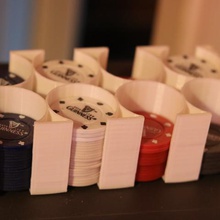 jeton de poker titulaire la maison simple jeu texas holdem lascars nuit 3d print model - Mito3D