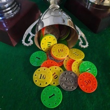poker frites Jeu dossiers lettres table tissu tenir 39 Omaha cartes argent 3d print model - Mito3D