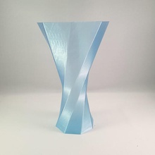 poligonale vaso - modalità di stampa casa twisted arredamento per la geometriche fiori abstract twist low poly 3d print model - Mito3D