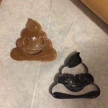 poo emoji cookie cutter baking poop kids grandkids joke prank 3d print model - Mito3D