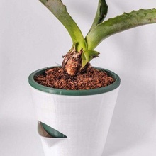 pooot garden plant planter pot selfwatering water outdoor_garden 3d print model - Mito3D