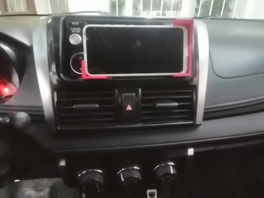porta celulaire coche carros iphone motorola xiaomi 3d print model - Mito3D