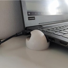tragbar Laptop Stand pc Füße Luft fließen 2 Größen Gadget Gaming Spieler Kühler 3d print model - Mito3D