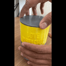 portable pistache boîte compartiments coquilles 3d print model - Mito3D