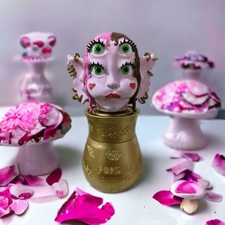 portais perfumes Melanie martinez arte mascarar réplica choro bebê ventilador cosplay decoração 3d print model - Mito3D