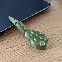 porte cl flexible tard articulated flexi key ring game tadpole flex 3d print model - Mito3D