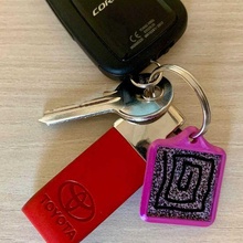 porte cl pour qr code pass sanitaire jewelry keychains 3d print model - Mito3D