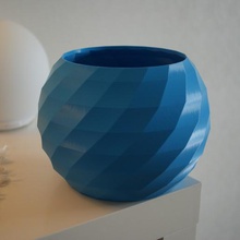 übertopf low-poly-vase home design poly Blume pflanze Pflanzer vase 3d print model - Mito3D