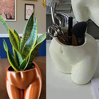 pot derrier femme fleur plantes jardin accessoires 3d print model - Mito3D
