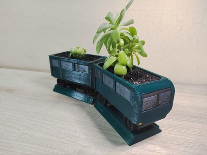 tencere tren dekorasyon bitki sulama Bahçe çiçek saksı 3d print model - Mito3D