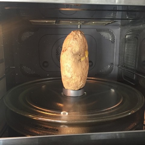batata pés batatas assadas no microondas da cozinha a casa de jantar 3D print model - Mito3D