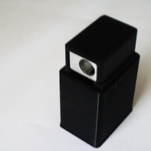 poubelle taille lápices de colores gadget cubo la basura corte lápiz 3d print model - Mito3D