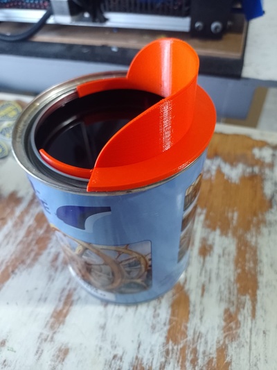 pouring spout 1 liter paint can tools peak painting spillway beak chute 3d print model - Mito3D
