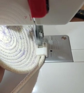 presseur pied coton corde vannerie couture machine paniers 3d print model - Mito3D