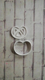 bretzel coupeur marqueur argile polymère porcelaine Coupe biscuit timbre 3d print model - Mito3D