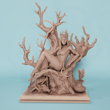 prêtresse bois art femme arbre figure gothique sorcière 3d print model - Mito3D