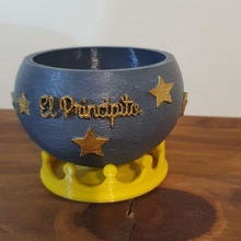prince flowerpot pot le petit 3d print model - Mito3D