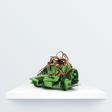 printbot beetle gadget escarabajo arduino bq claw pla robot robotics sensor servo witbox 3d print model - Mito3D