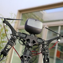 elica di papavero umanoide gadget 3d print model - Mito3D