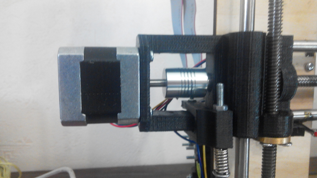 Prusa i3 x z eksen kurşun vida yeniden işleme 3d yazıcı parçalar 3D print model - Mito3D
