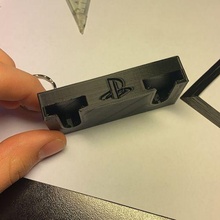 ps4 manette titulaire soutien logo Jeux 3d print model - Mito3D