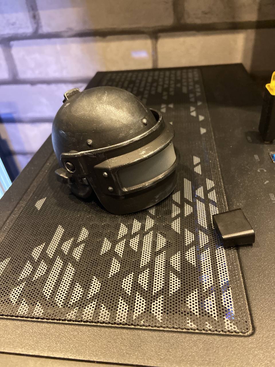 pubg level 3 helmet 3D print model - Mito3D