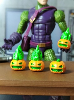pumpkin bomb green gooblin hobgoblin marvel comics goblin legends 3d print model - Mito3D