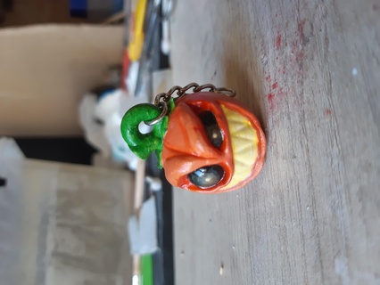 pumpkin key ring halloween art resin printing 3d print model - Mito3D