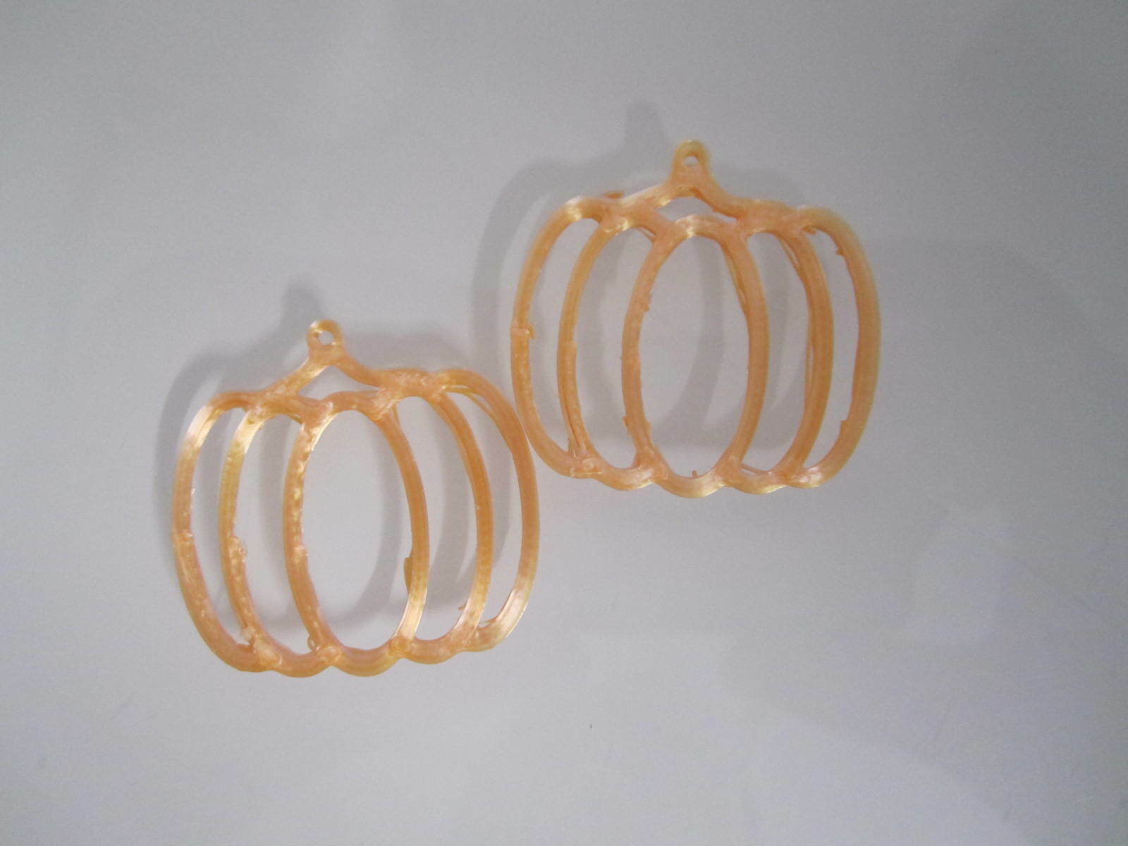 pumpkin outline earrings earring fall 3D print model - Mito3D