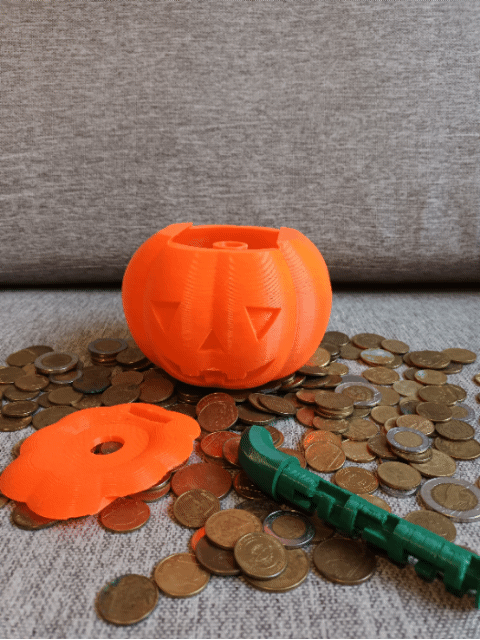 pumpkin piggy bank halloween motif alcancia purse chest combination coins coin 3D print model - Mito3D