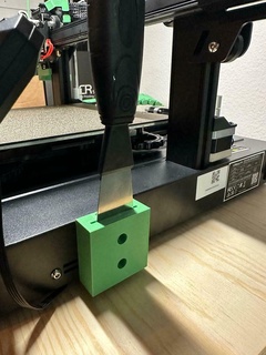 putty holder ender 3 s1 pro 3d printer spatula 3d print model - Mito3D
