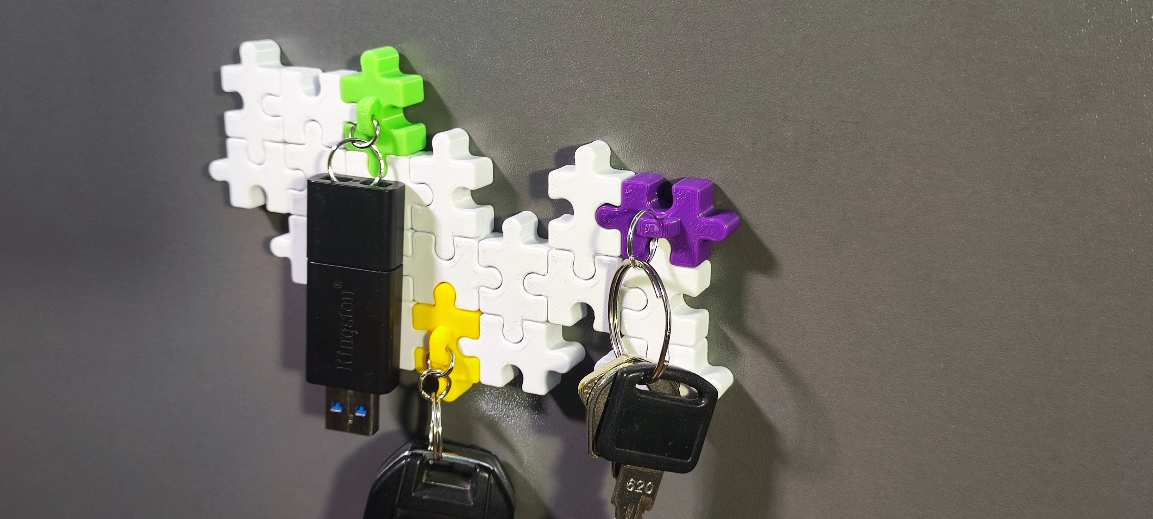puzzle key holder jigsaw keychain keyholder 3D print model - Mito3D