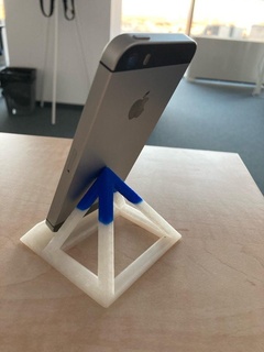 pyramid phone stand mobile smartphone smartpone tablet 3d print model - Mito3D
