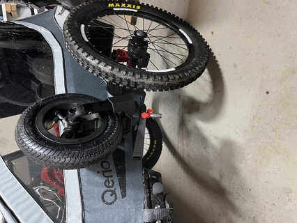 qeridoo kidgoo holder aufnahme buggyrad buggy wheel carrier bicycle mountain bike 3d print model - Mito3D